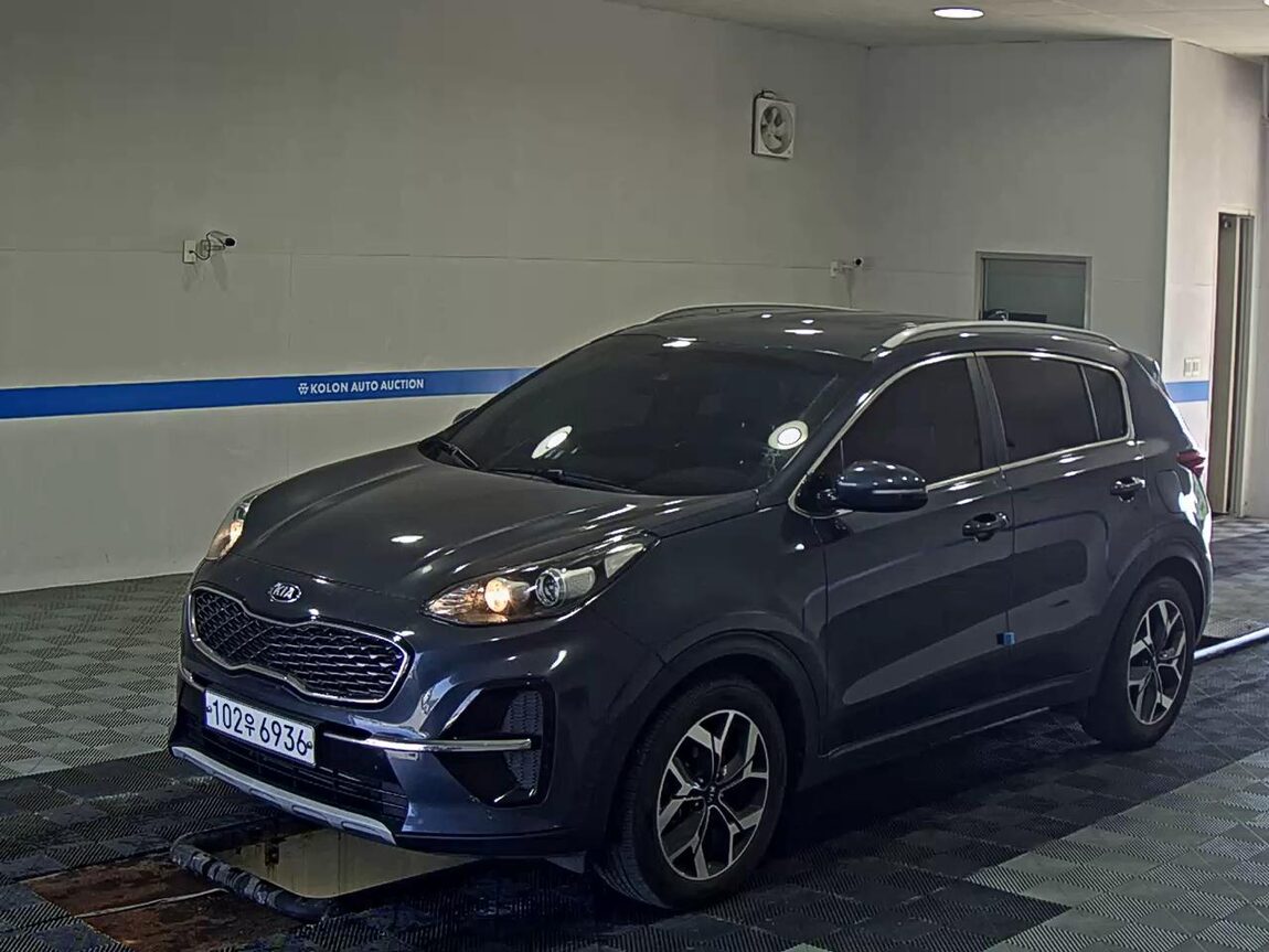 KIA SPORTAGE THE BOLD 2.0 GASOLINE PRESTIGE 2019 - zdjęcie 2