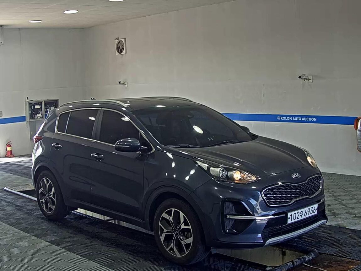 KIA SPORTAGE THE BOLD 2.0 GASOLINE PRESTIGE 2019 - zdjęcie 3