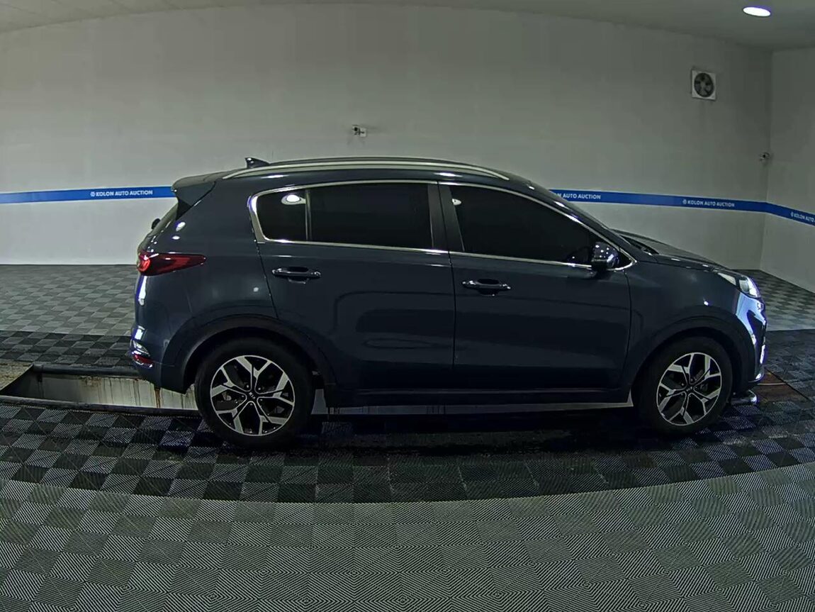KIA SPORTAGE THE BOLD 2.0 GASOLINE PRESTIGE 2019 - zdjęcie 4