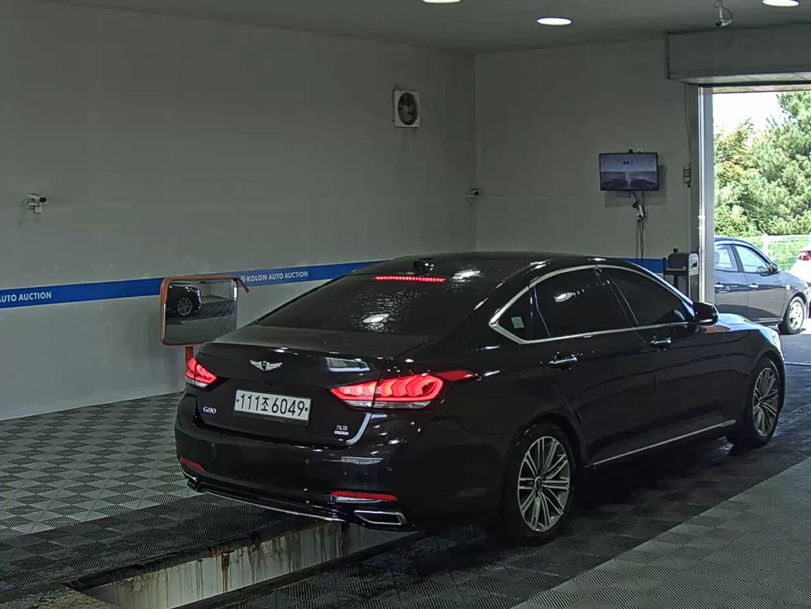 GENESIS G80 3.3 GDi AWD LUXURY 2018 - zdjęcie 5