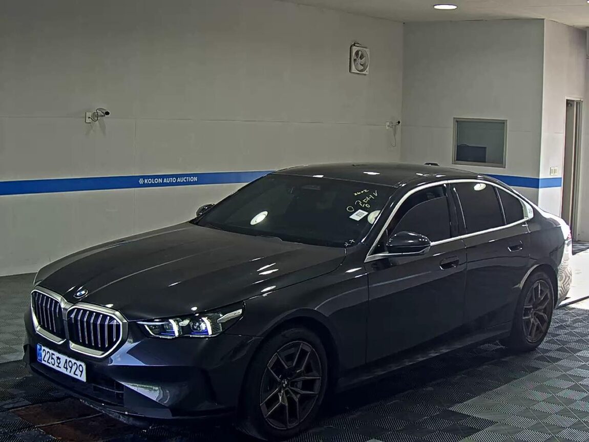 BMW 5 SERIES (8TH GEN) 530i xDRIVE 2025 - zdjęcie 2