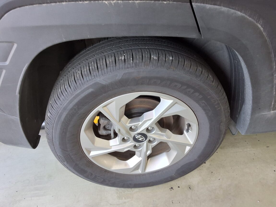 HYUNDAI THE ALL NEW TUCSON 2.0 DIESEL 2WD MODERN 2023 - zdjęcie 39