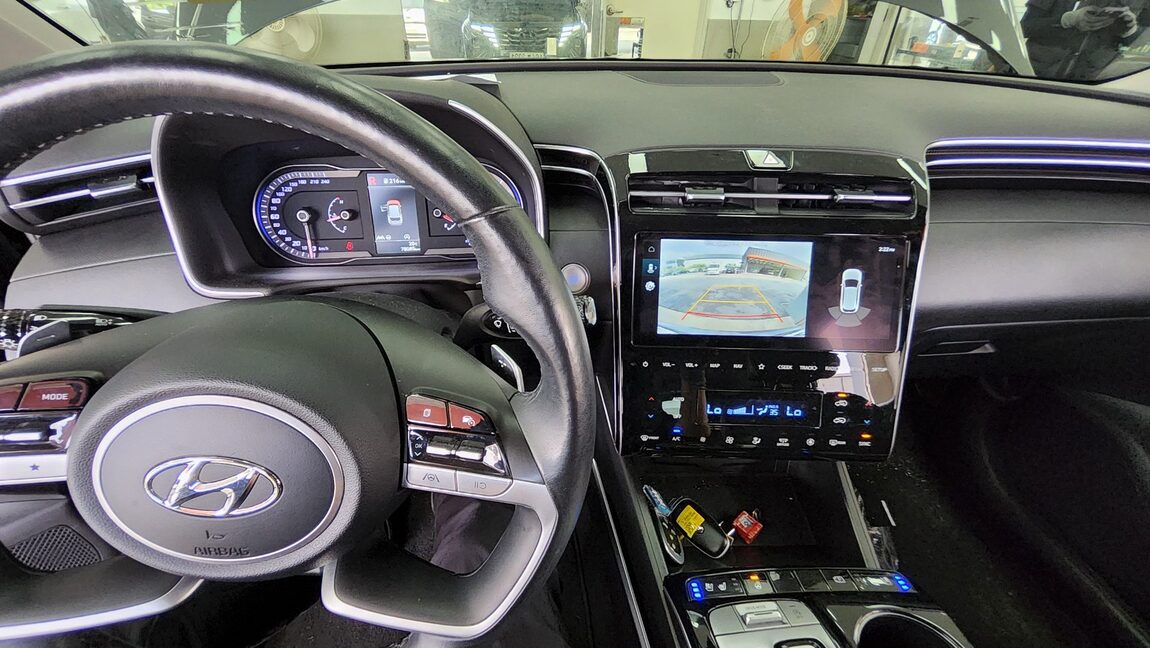 HYUNDAI THE ALL NEW TUCSON 2.0 DIESEL 2WD MODERN 2023 - zdjęcie 29