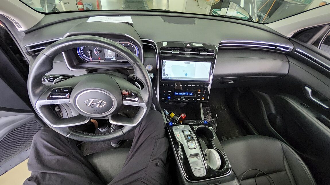 HYUNDAI THE ALL NEW TUCSON 2.0 DIESEL 2WD MODERN 2023 - zdjęcie 14