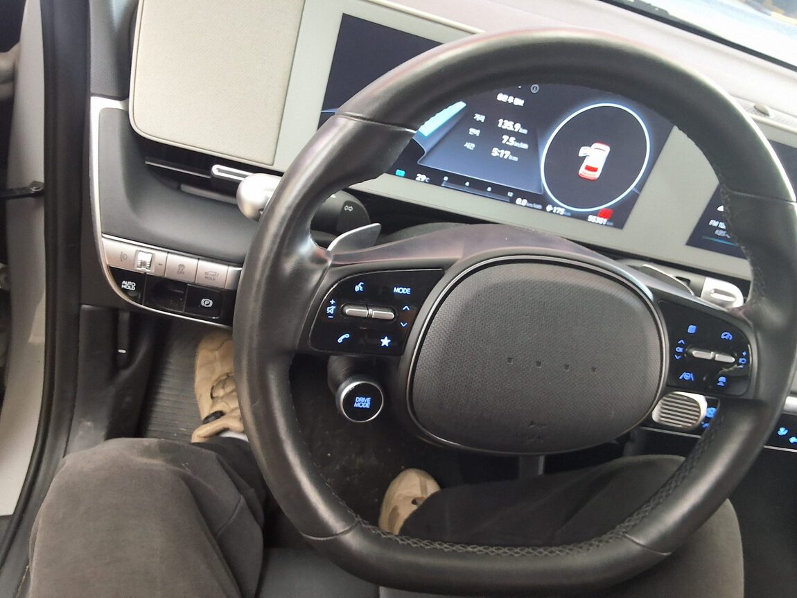 HYUNDAI IONIQ 5 EV AWD LONG RANGE EXCLUSIVE 2022 - zdjęcie 23