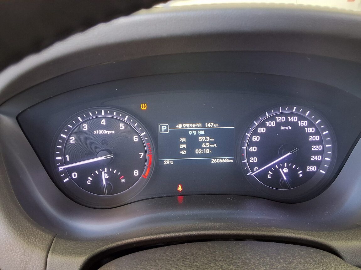GENESIS G80 3.3 GDi AWD PREMIUM LUXURY 2017 - zdjęcie 9