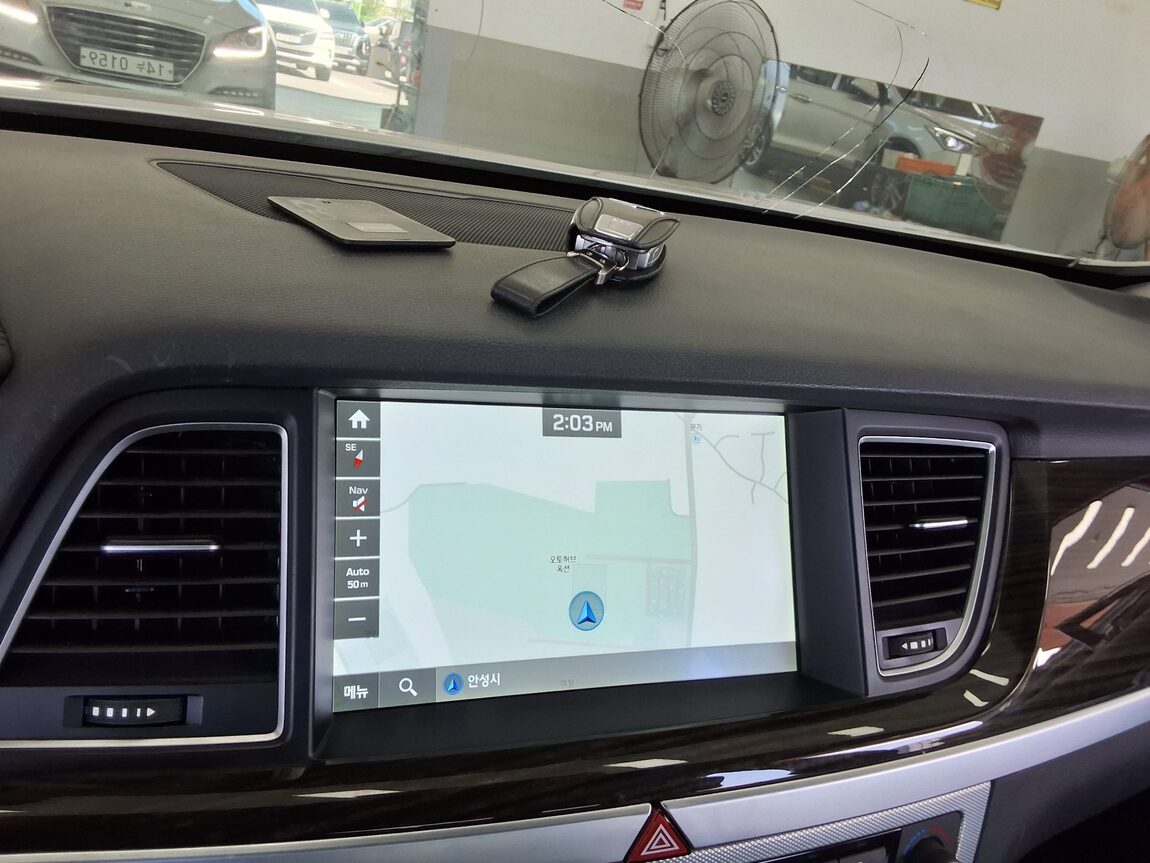 GENESIS G80 3.3 GDi AWD PREMIUM LUXURY 2017 - zdjęcie 17