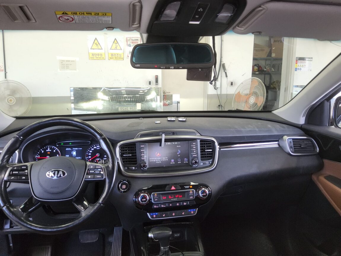 KIA THE NEW SORENTO DIESEL R2.2 2WD NOBLESSE 2018 - zdjęcie 11
