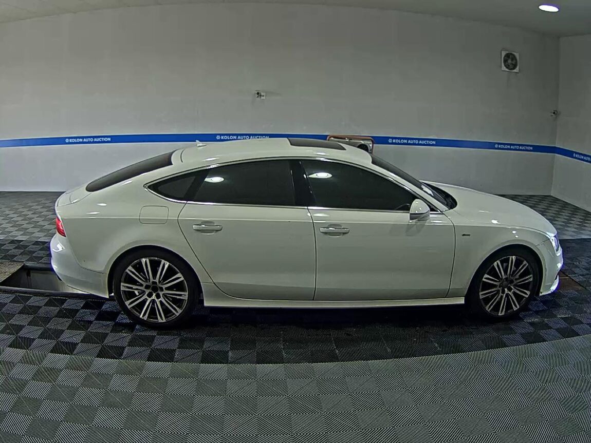 AUDI A7 3.0 TFSI QUATTRO PRESTIGE 2014 - zdjęcie 4