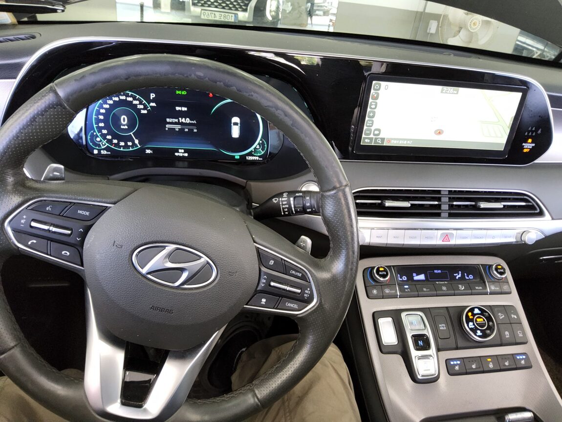 HYUNDAI PALISADE 3.8 GASOLINE AWD CALLIGRAPHY 2021 - zdjęcie 17