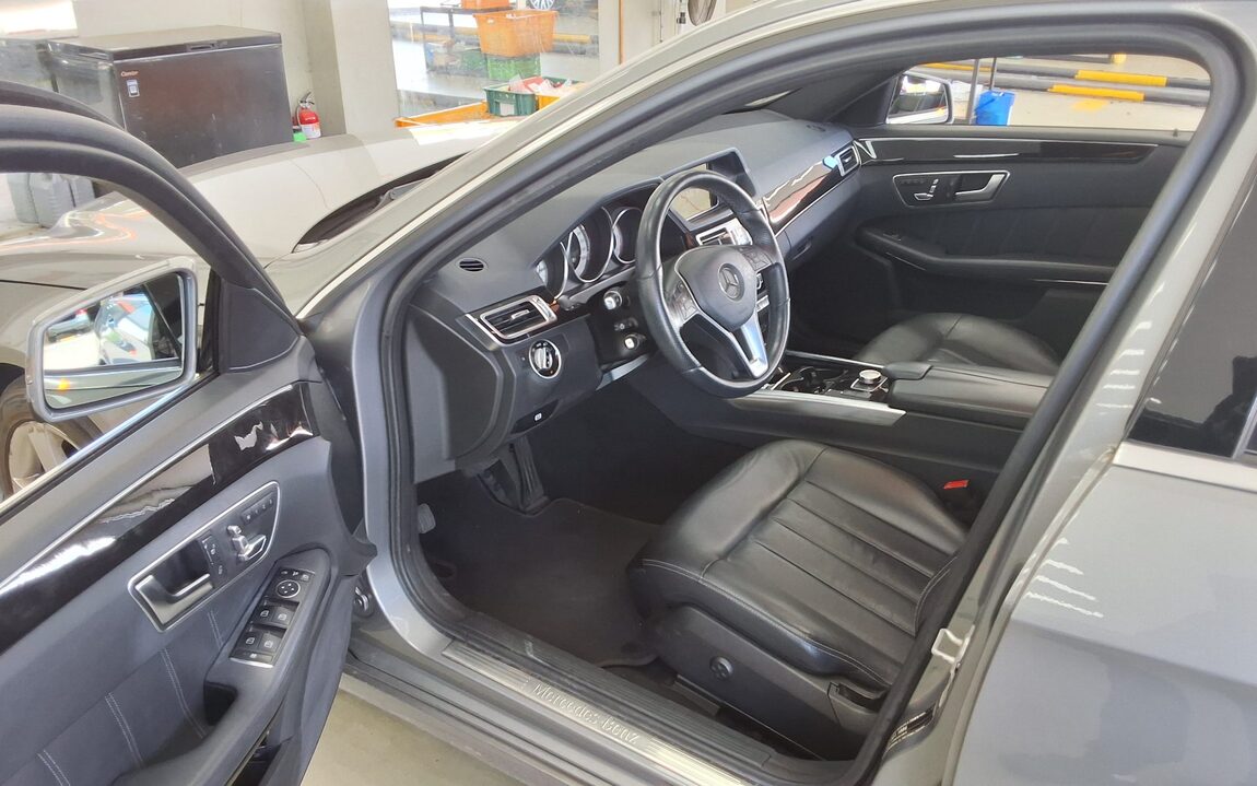 MERCEDES-BENZ E-CLASS (4TH GEN) E250 CDI 4MATIC 2014 - zdjęcie 10