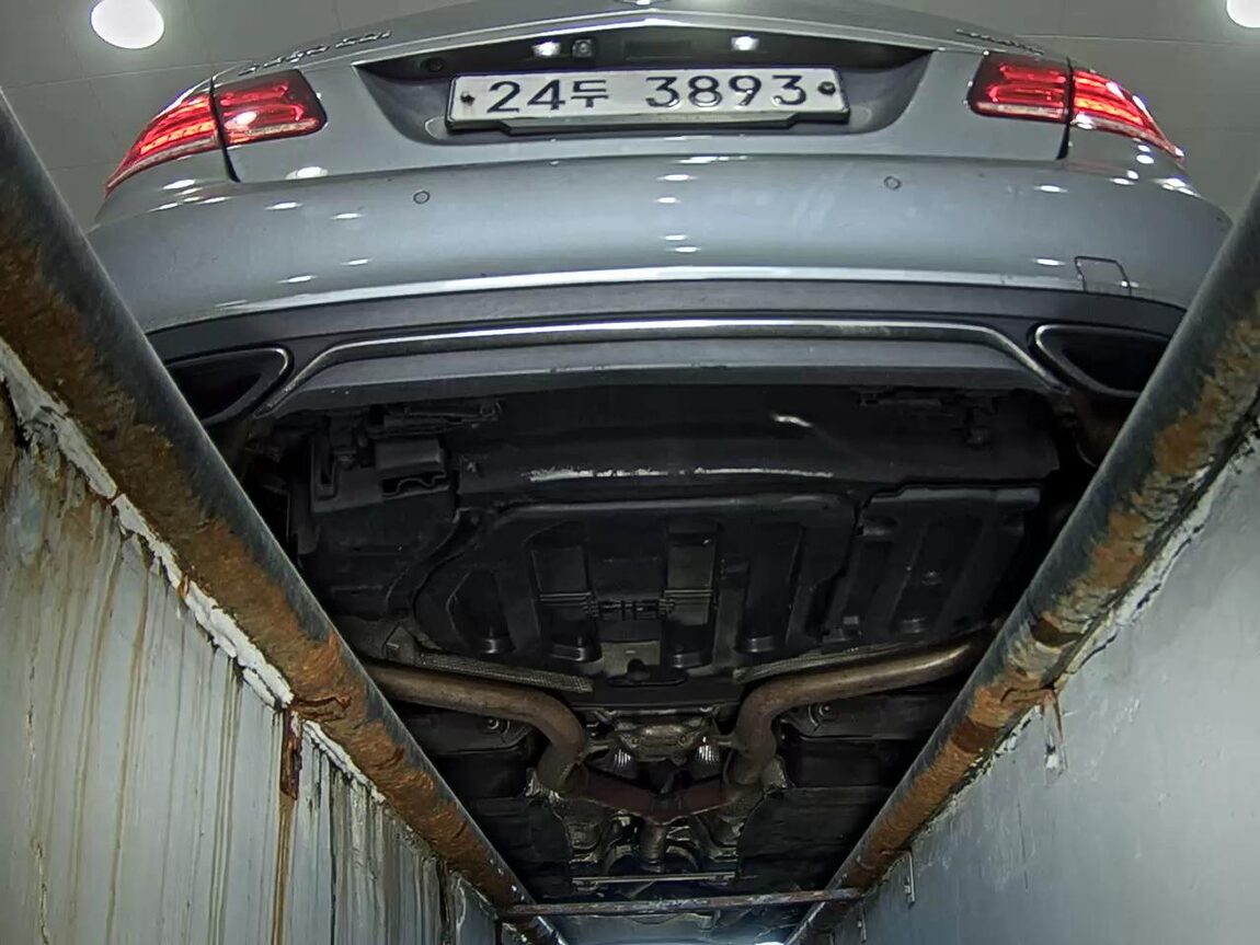 MERCEDES-BENZ E-CLASS (4TH GEN) E250 CDI 4MATIC 2014 - zdjęcie 8