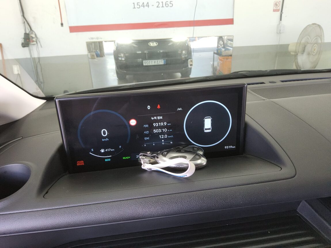 HYUNDAI THE NEW STARIA HEV 2026 - zdjęcie 9