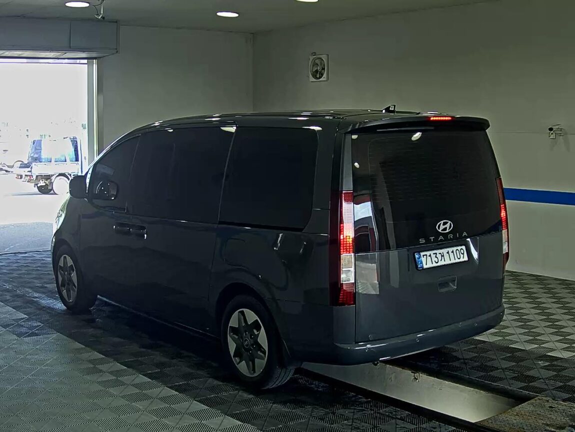 HYUNDAI THE NEW STARIA HEV 2026 - zdjęcie 6