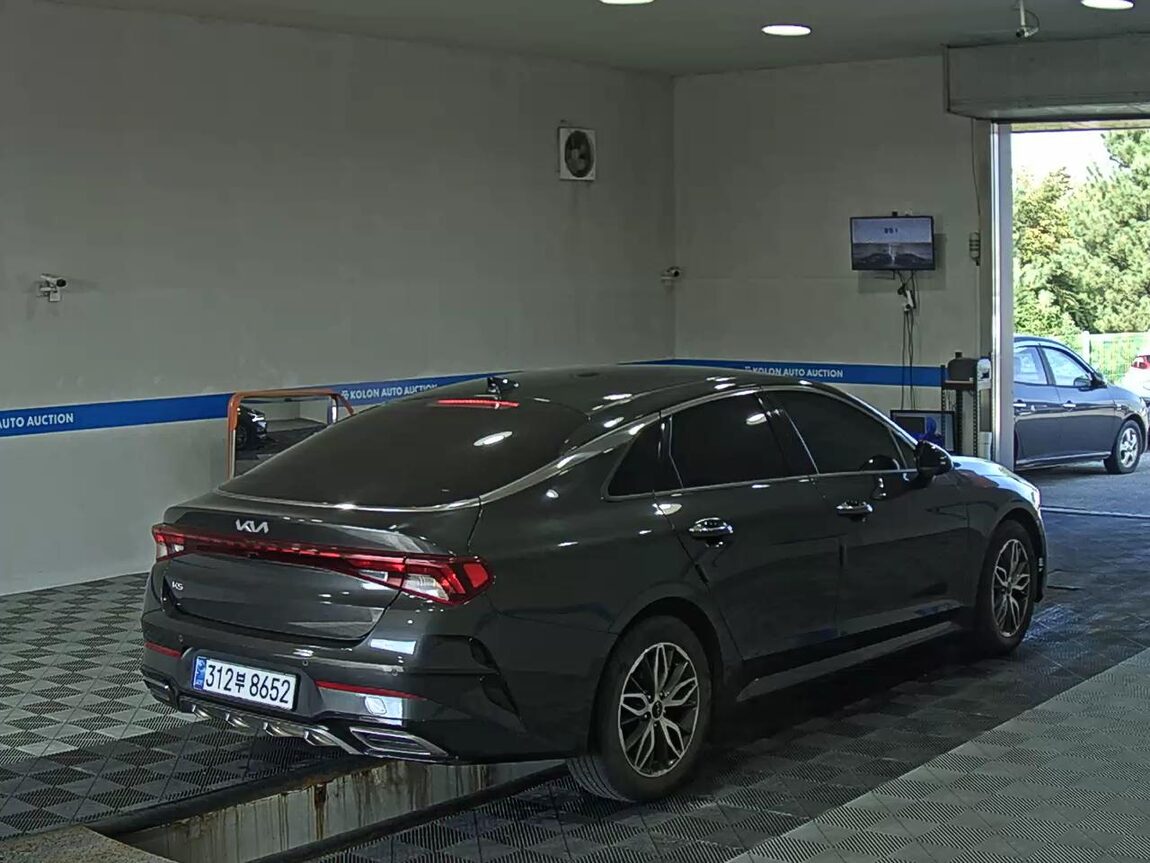 KIA NEW K5 (DL3) 2.0 GASOLINE PRESTIGE 2023 - zdjęcie 5