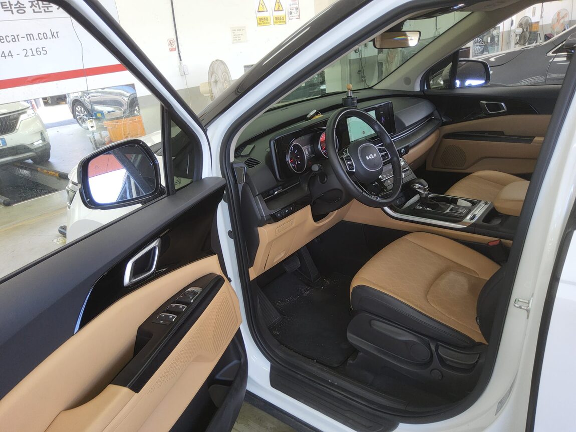 KIA NEW CARNIVAL (KA4) 9-SEATER GASOLINE PRESTIGE 2023 - zdjęcie 10