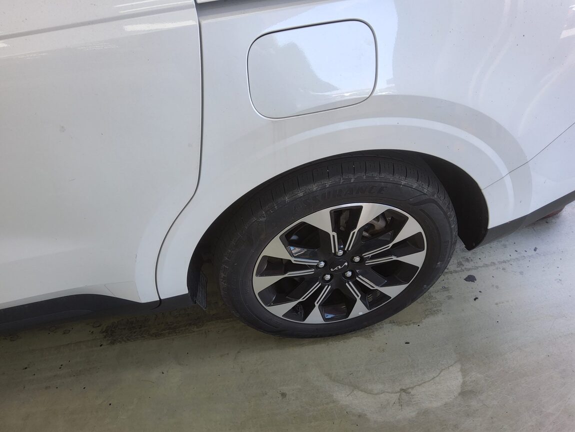KIA NEW CARNIVAL (KA4) 9-SEATER GASOLINE PRESTIGE 2023 - zdjęcie 21