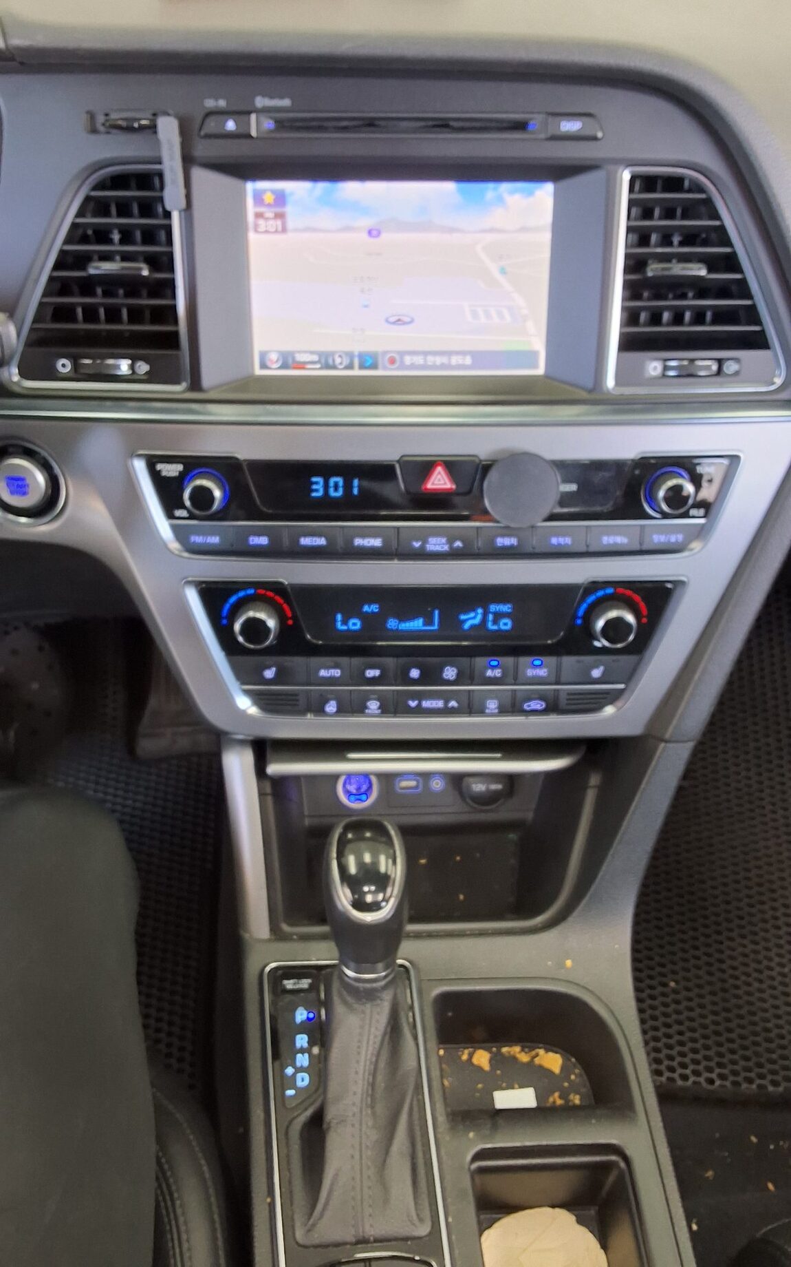 HYUNDAI LF SONATA LPi RENTAL CAR PREMIUM 2015 - zdjęcie 18