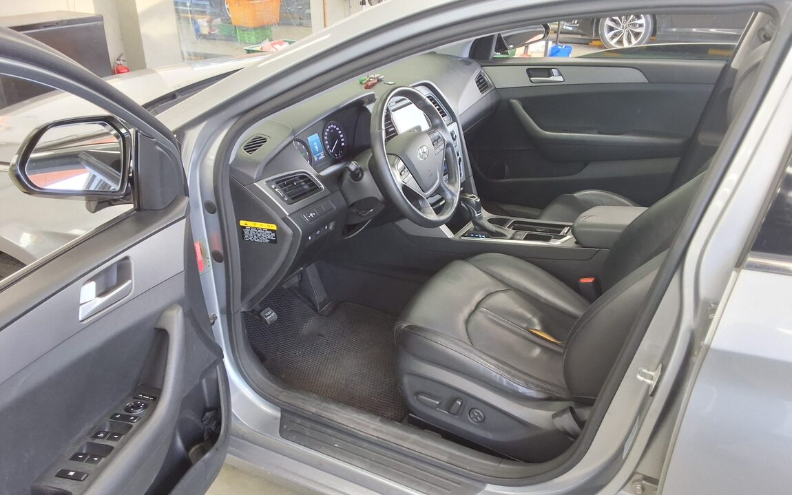 HYUNDAI LF SONATA LPi RENTAL CAR PREMIUM 2015 - zdjęcie 10