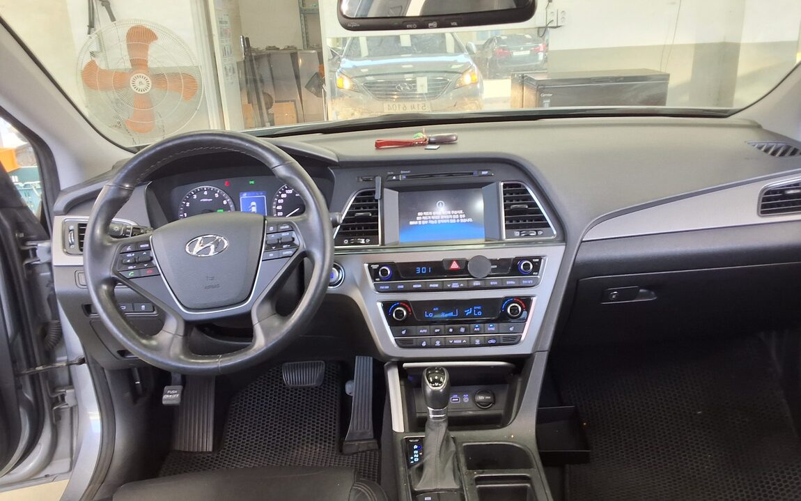 HYUNDAI LF SONATA LPi RENTAL CAR PREMIUM 2015 - zdjęcie 11