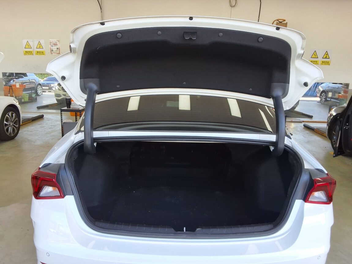 KIA NEW K5 HYBRID (DL3) 2.0 HEV PRESTIGE 2022 - zdjęcie 15