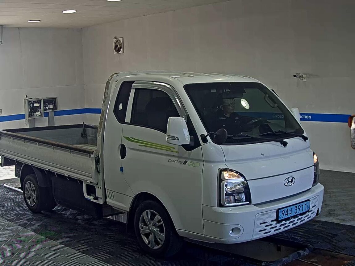 HYUNDAI PORTER II ELECTRIC CARGO PREMIUM SPECIAL 2021 - zdjęcie 3