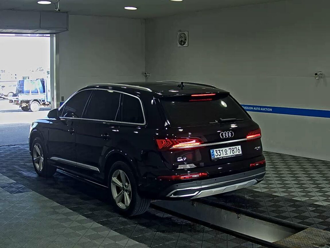 AUDI Q7 (2ND GEN) 45 TDI QUATTRO 2021 - zdjęcie 6