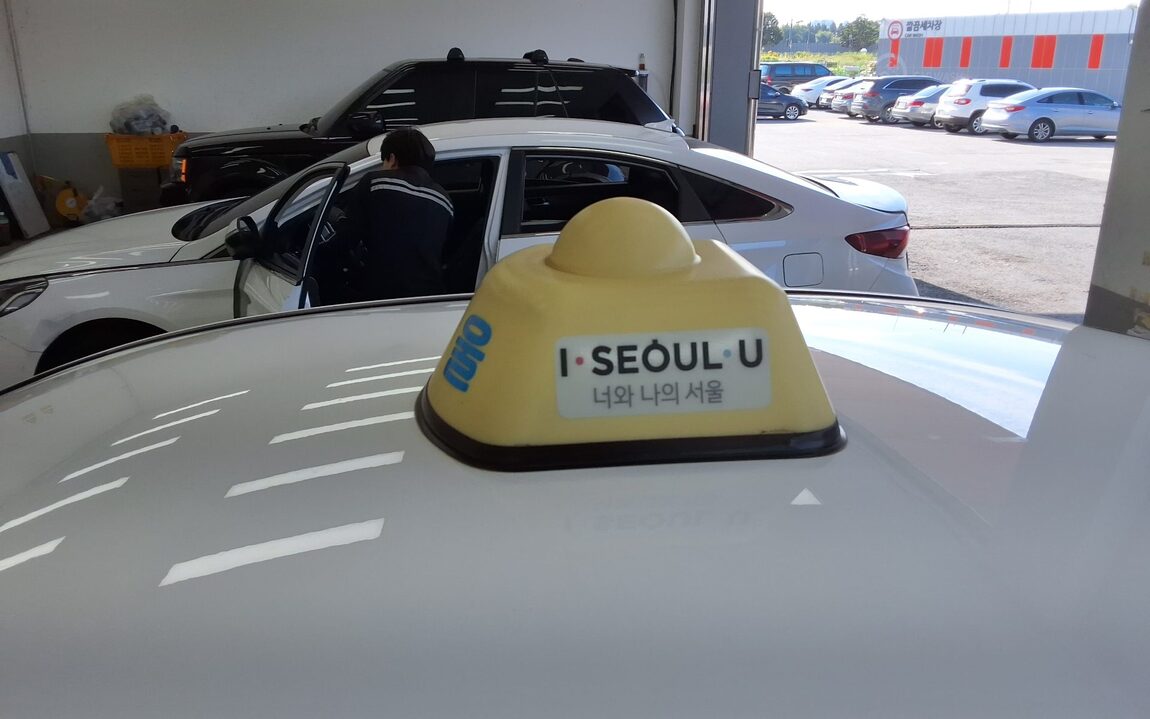 HYUNDAI LF SONATA NEW RISE LPi TAXI STYLE 2021 - zdjęcie 21