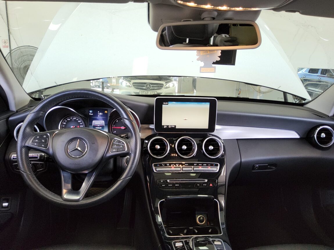 MERCEDES-BENZ C-CLASS (4TH GEN) C220 CDI BLUETEC AVANTGARDE 2015 - zdjęcie 11