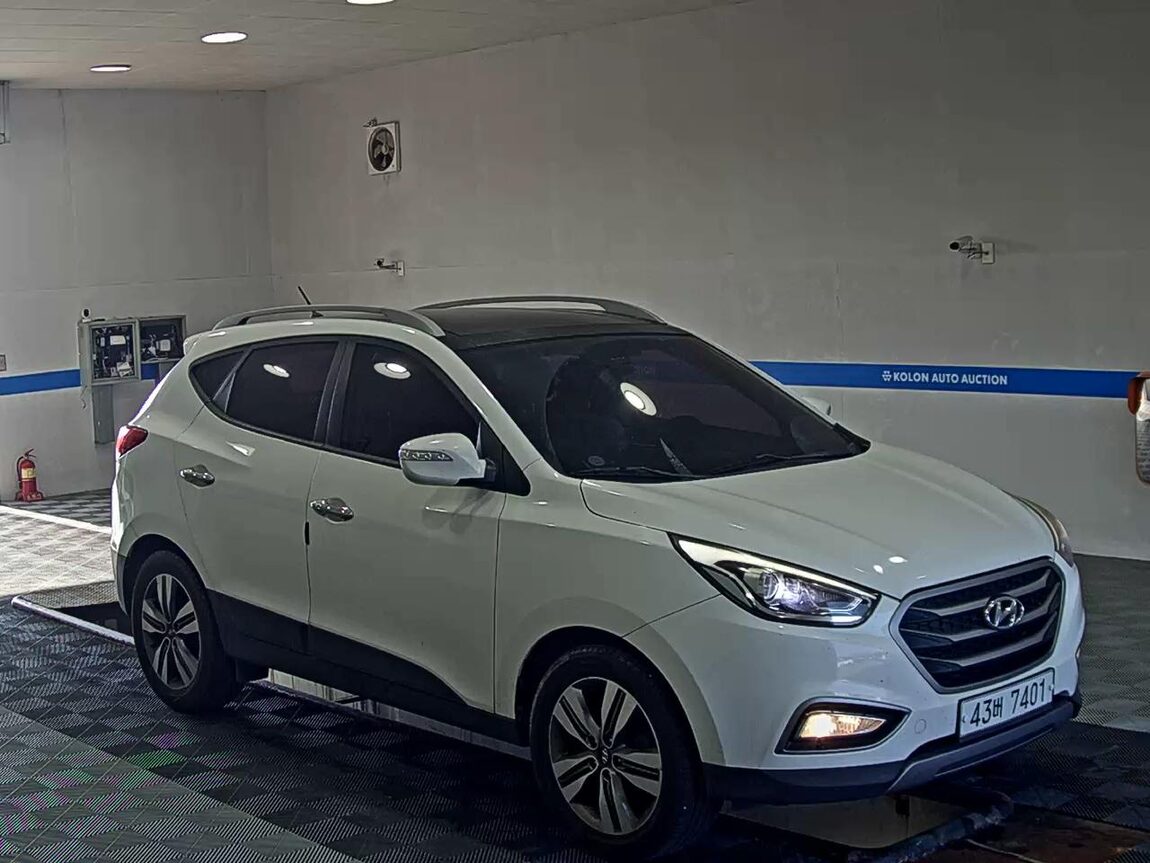 HYUNDAI NEW TUCSON ix DIESEL R2.0 2WD MODERN 2014 - zdjęcie 3