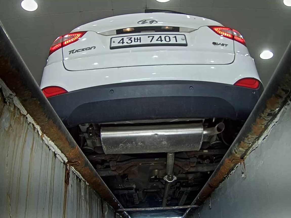 HYUNDAI NEW TUCSON ix DIESEL R2.0 2WD MODERN 2014 - zdjęcie 8