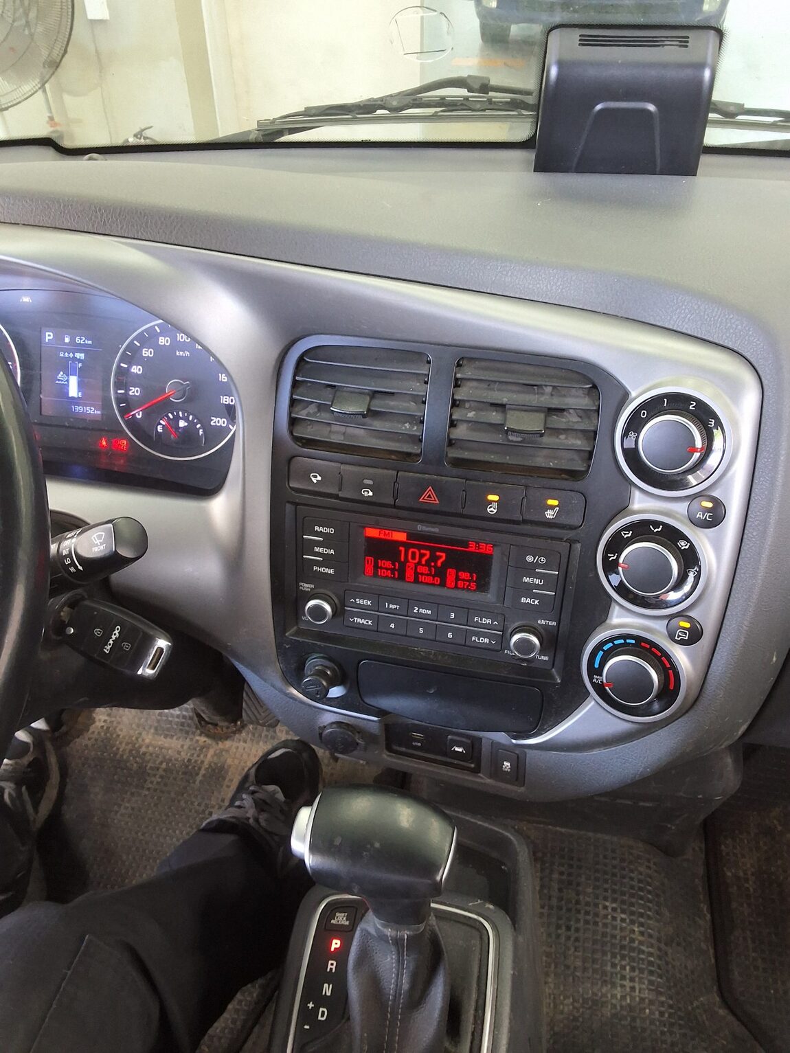 KIA THE NEW BONGO III CARGO 1 TON KING CAB EXTRA LONG WHEELBASE L 2022 - zdjęcie 15