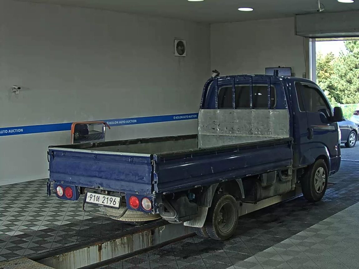 KIA THE NEW BONGO III CARGO 1 TON KING CAB EXTRA LONG WHEELBASE L 2022 - zdjęcie 5
