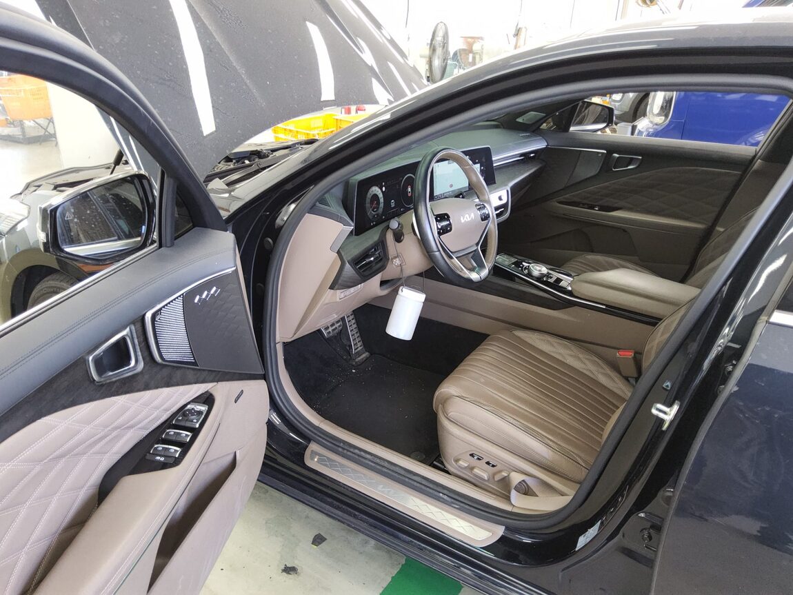 KIA K8 3.5 GDI 4WD PLATINUM 2022 - zdjęcie 10