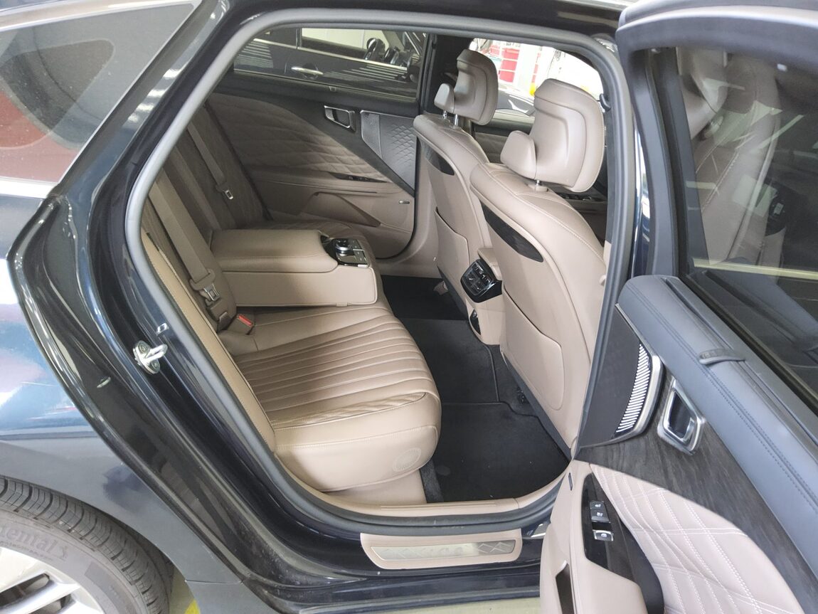 KIA K8 3.5 GDI 4WD PLATINUM 2022 - zdjęcie 13