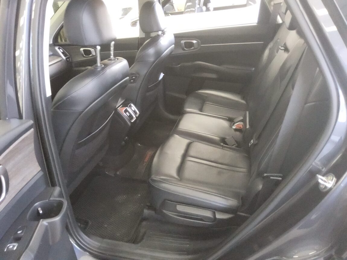 KIA NEW SORENTO (MQ4) 2.2 DIESEL 2WD PRESTIGE 2021 - zdjęcie 12