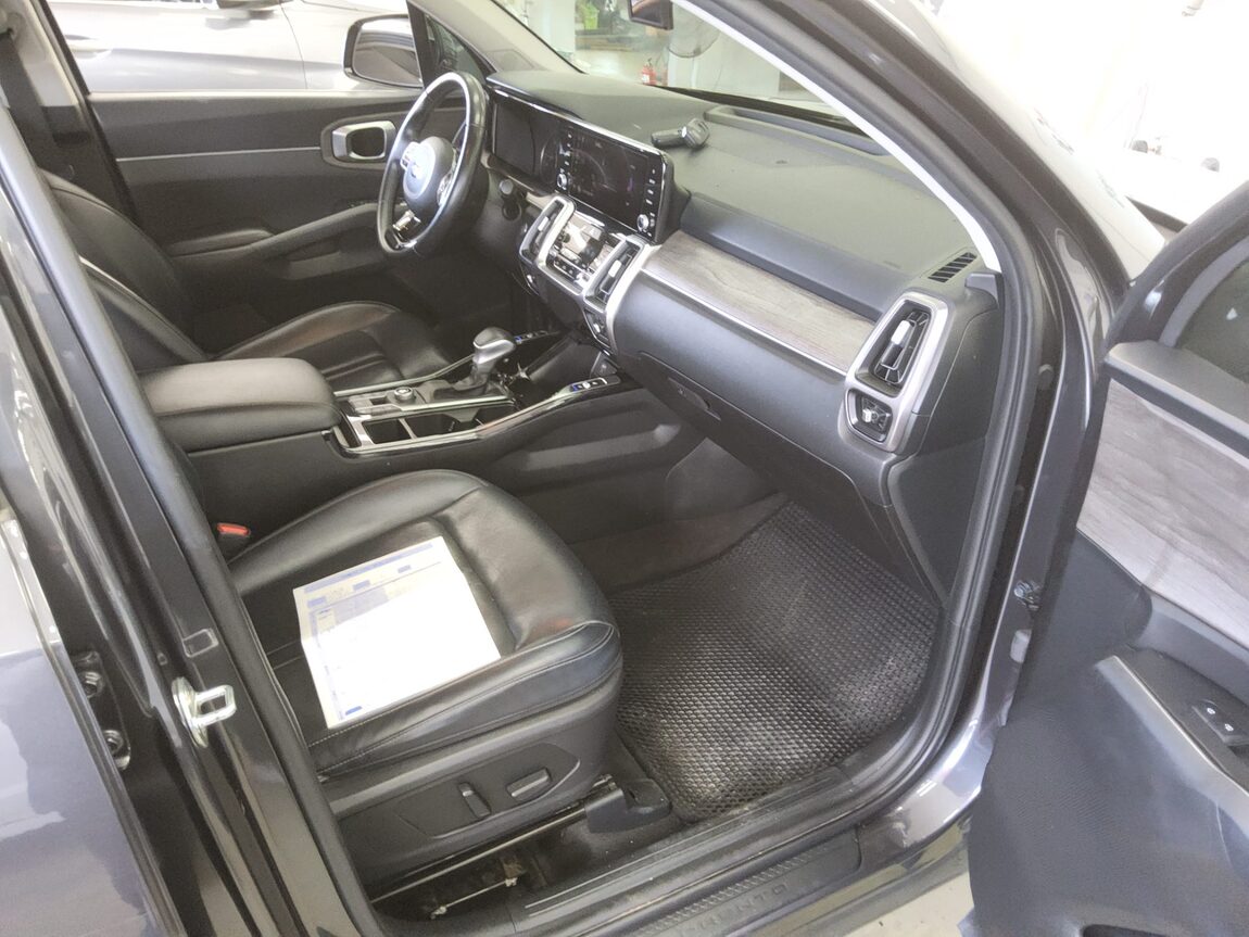 KIA NEW SORENTO (MQ4) 2.2 DIESEL 2WD PRESTIGE 2021 - zdjęcie 14