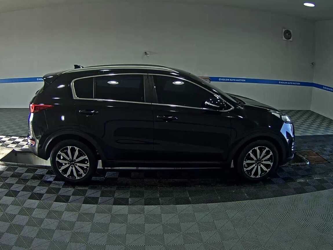 KIA NEW SPORTAGE 1.7 2WD NOBLESSE 2018 - zdjęcie 4