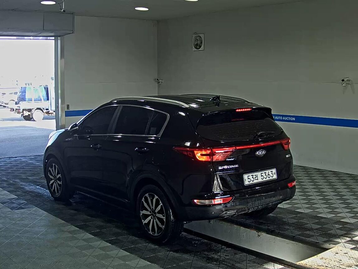 KIA NEW SPORTAGE 1.7 2WD NOBLESSE 2018 - zdjęcie 6