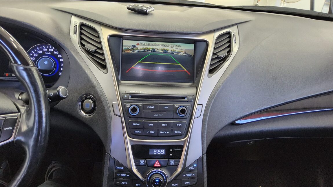 HYUNDAI GRANDEUR HG HG 300 EXCLUSIVE 2014 - zdjęcie 18