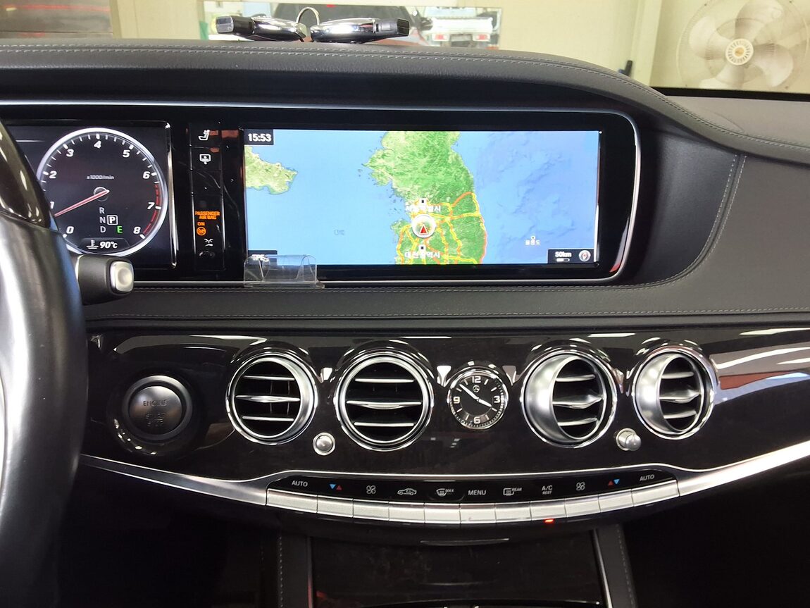 MERCEDES-BENZ S-CLASS (6TH GEN) S500L 4MATIC 2017 - zdjęcie 24