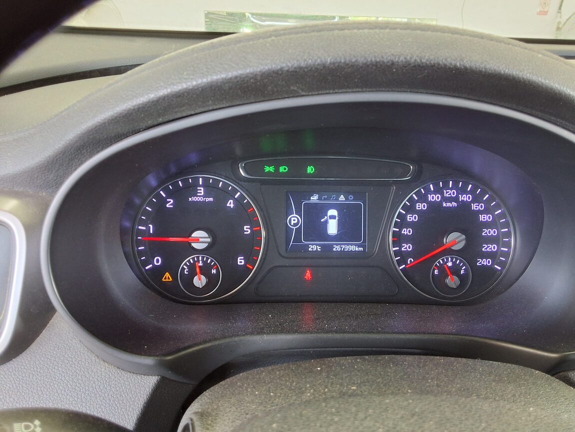 KIA ALL NEW SORENTO R2.0 2WD PRESTIGE 2015 - zdjęcie 9