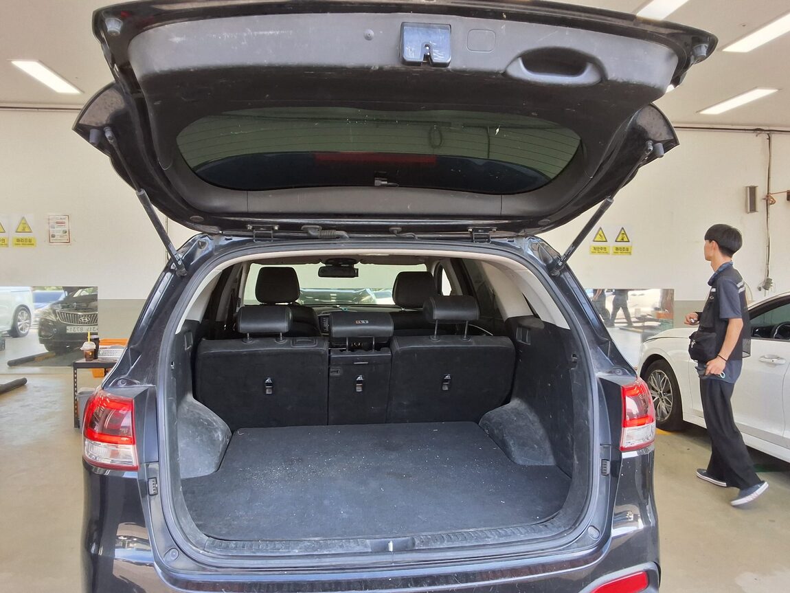KIA ALL NEW SORENTO R2.0 2WD PRESTIGE 2015 - zdjęcie 15