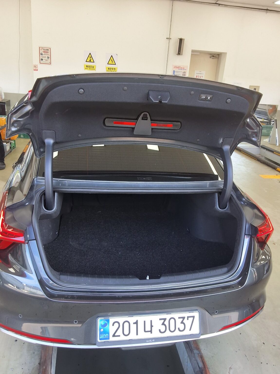 KIA K8 HYBRID HEV NOBLESSE 2024 - zdjęcie 15