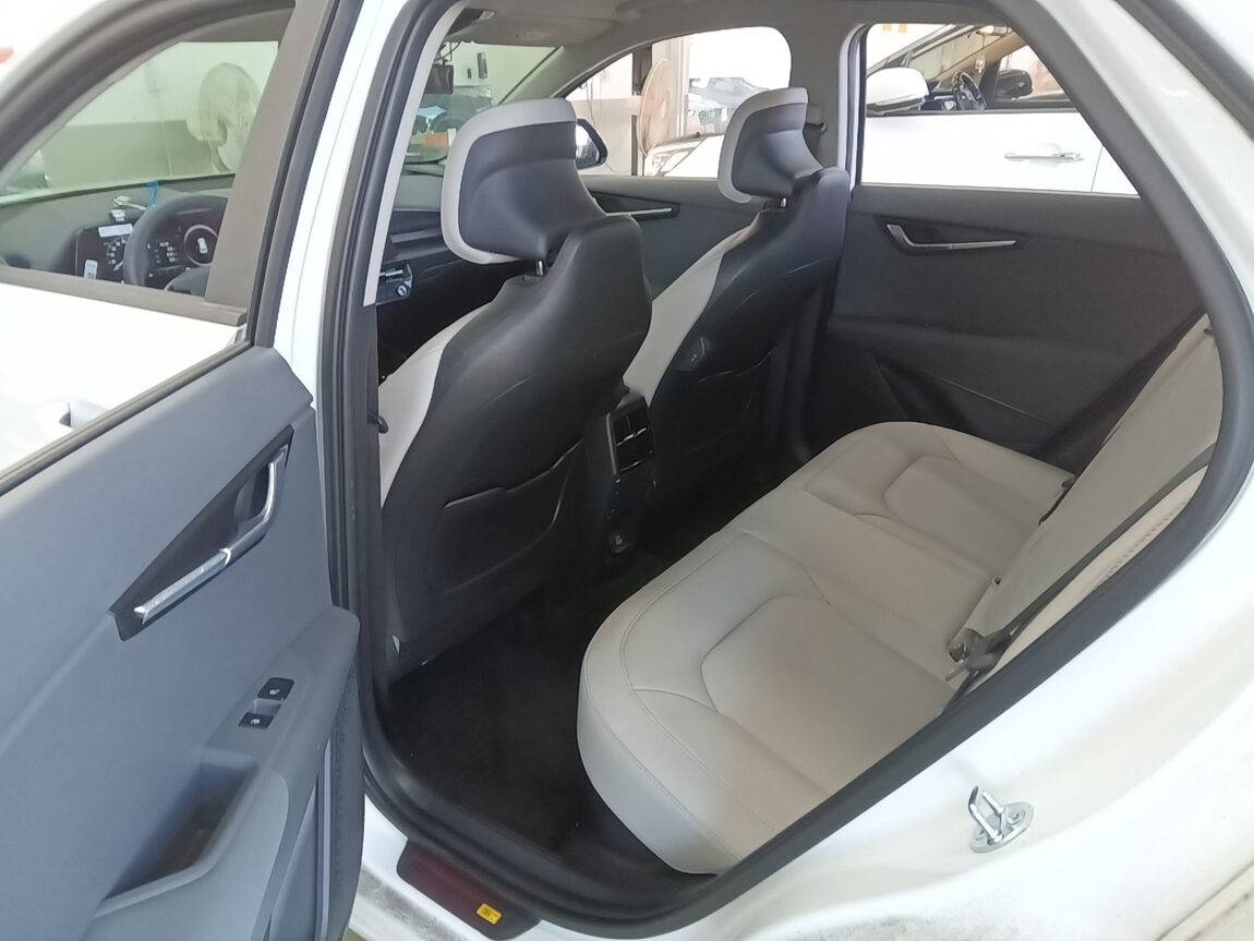 KIA THE ALL NEW NIRO 1.6 HEV PRESTIGE 2024 - zdjęcie 12