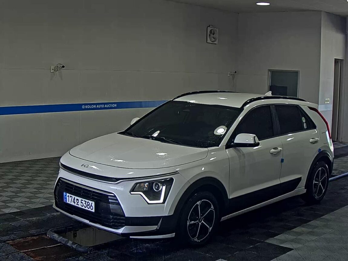 KIA THE ALL NEW NIRO 1.6 HEV PRESTIGE 2024 - zdjęcie 2