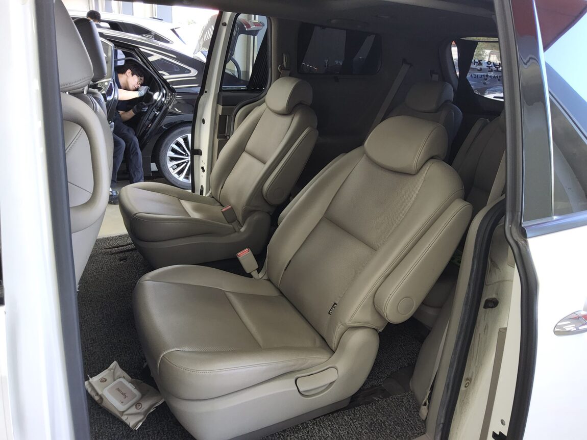 KIA ALL NEW CARNIVAL 9-SEATER DIESEL PRESTIGE 2016 - zdjęcie 12