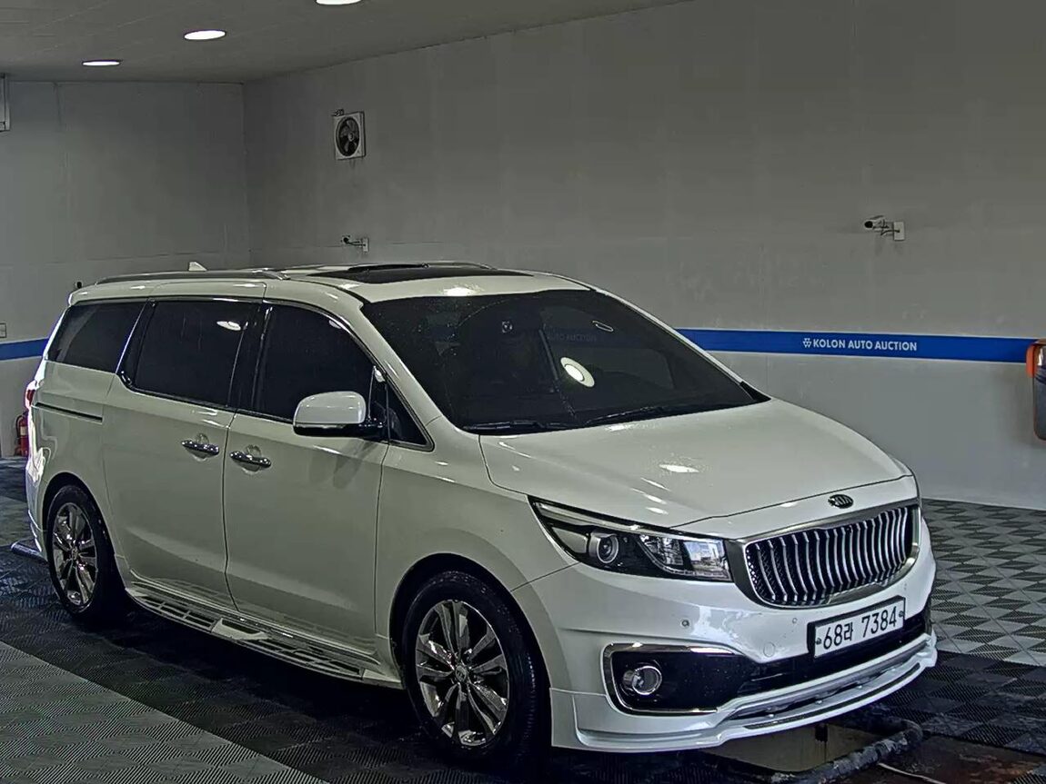 KIA ALL NEW CARNIVAL 9-SEATER DIESEL PRESTIGE 2016 - zdjęcie 3