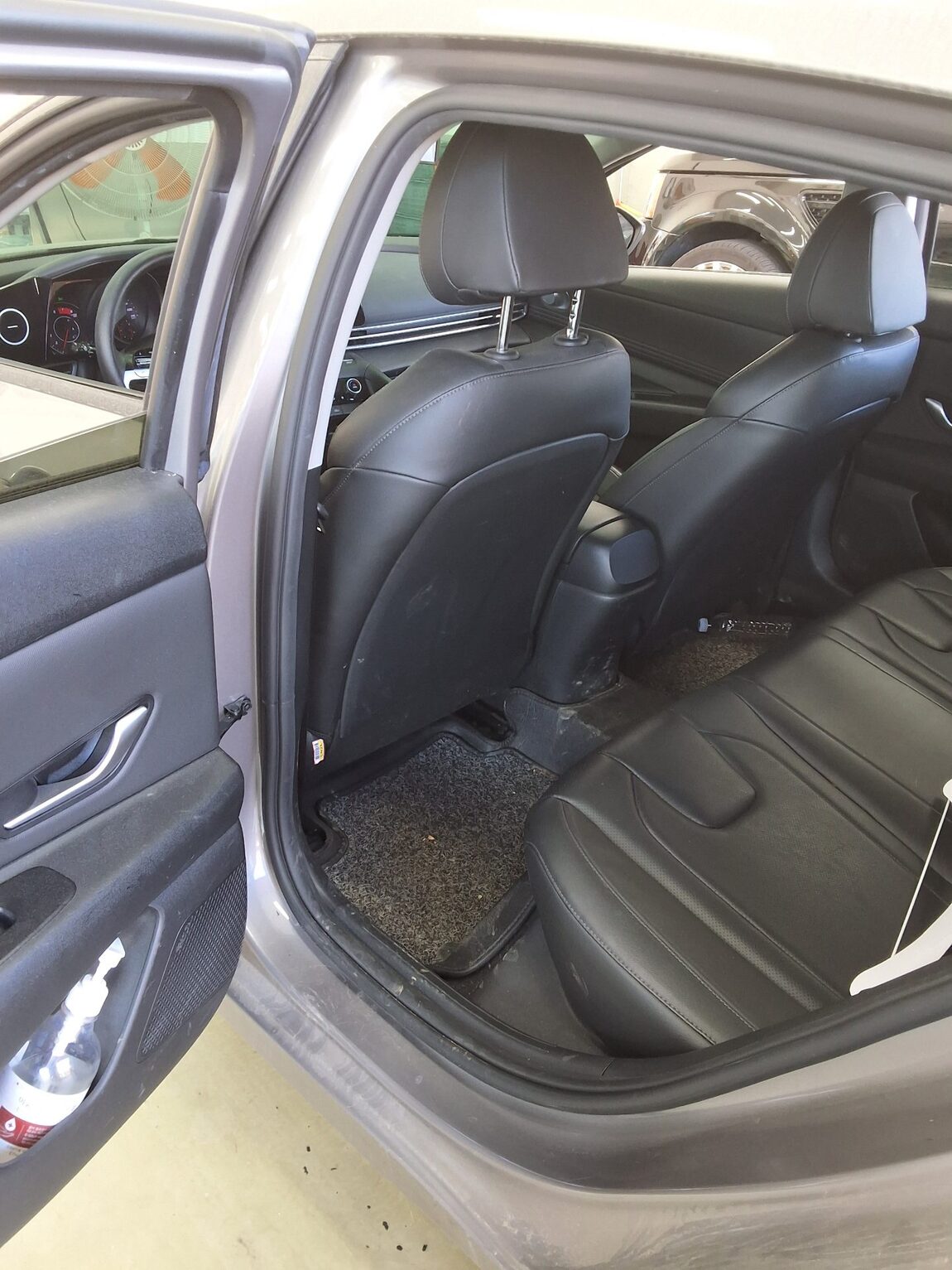 HYUNDAI AVANTE (CN7) 1.6 GASOLINE SMART 2021 - zdjęcie 12