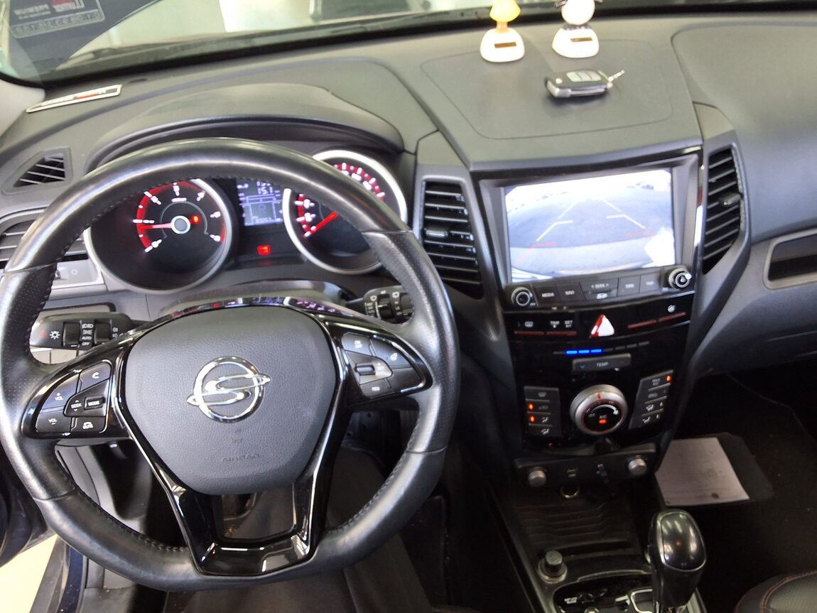 KG MOBILITY (SSANGYONG) TIVOLI AIR DIESEL 2WD IX 2017 - zdjęcie 18